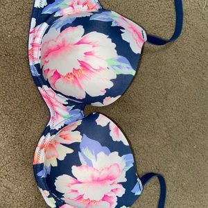 victoria secret bra